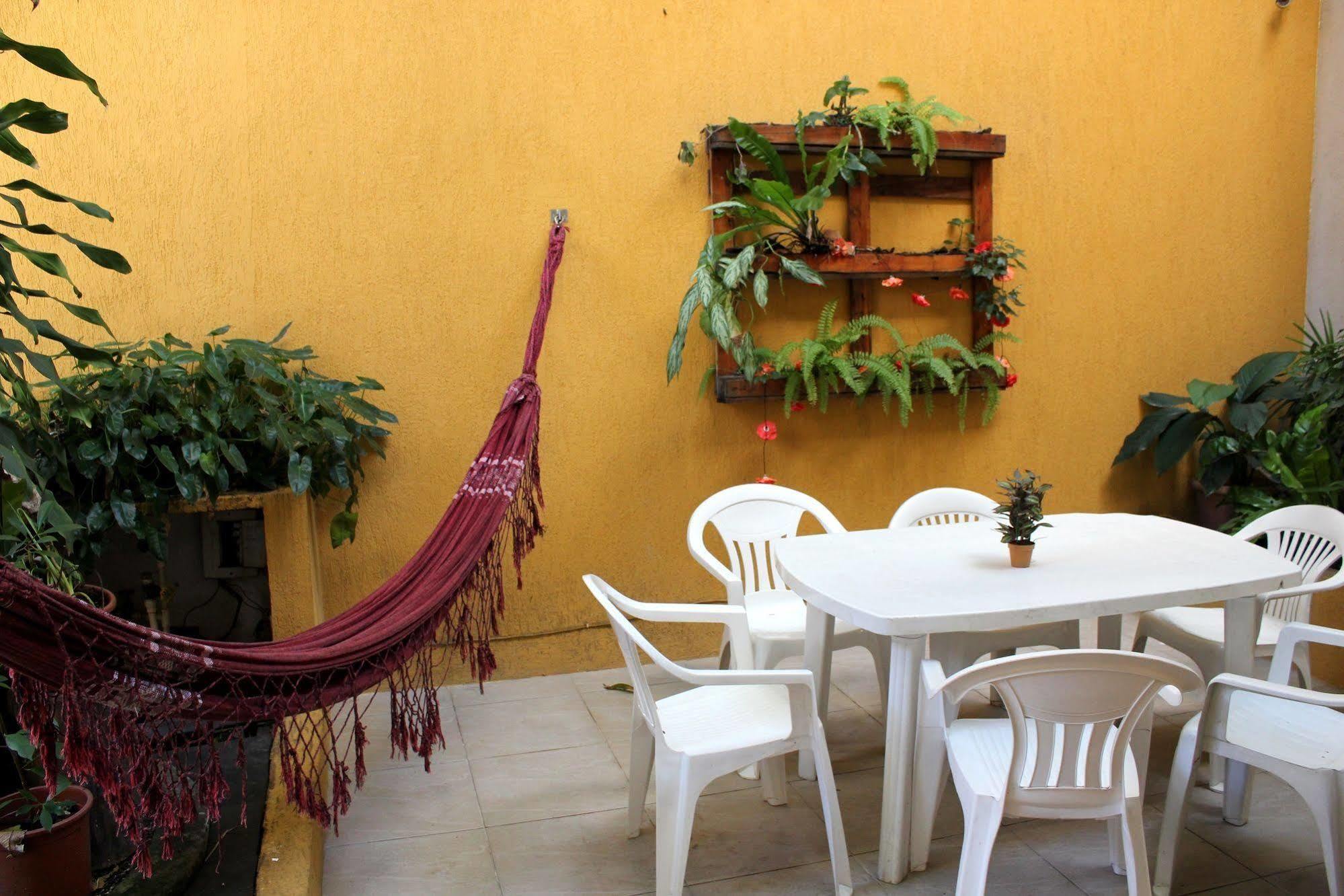 Хостел Mango Tree Ipanema Рио-де-Жанейро Экстерьер фото